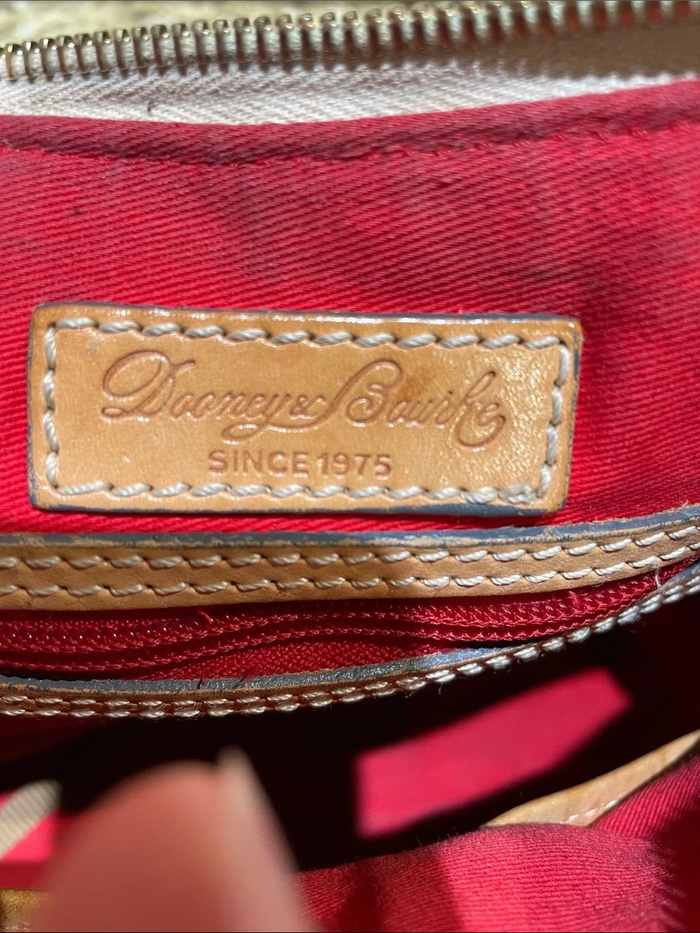 🌺DOONEY & BOURKE X DISNEY Navy and Tan Crossbody Purse